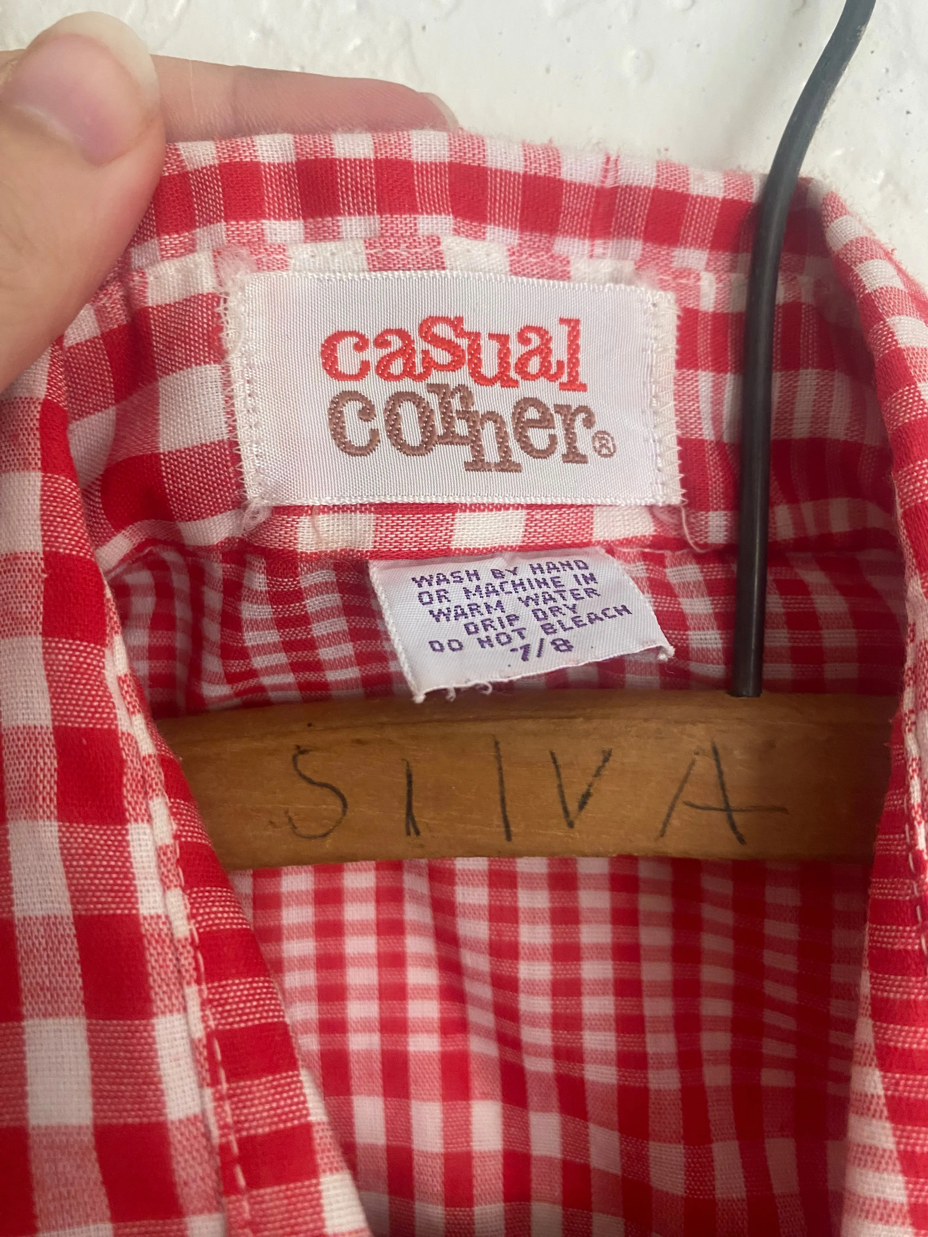 1970s Casual Corner plaid cropped button up shirt small