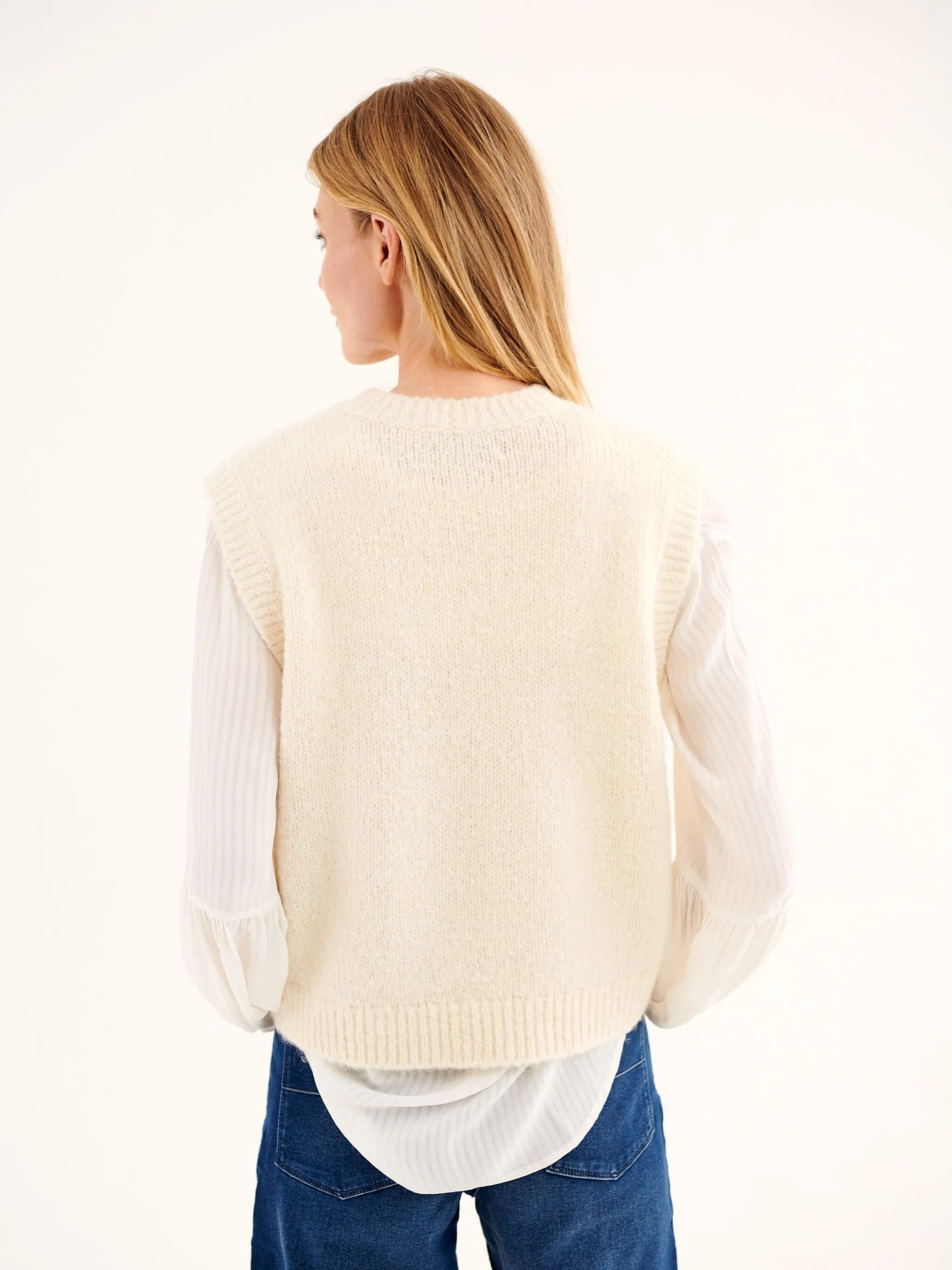 Rosie crew neck chunky knit tank - Cream