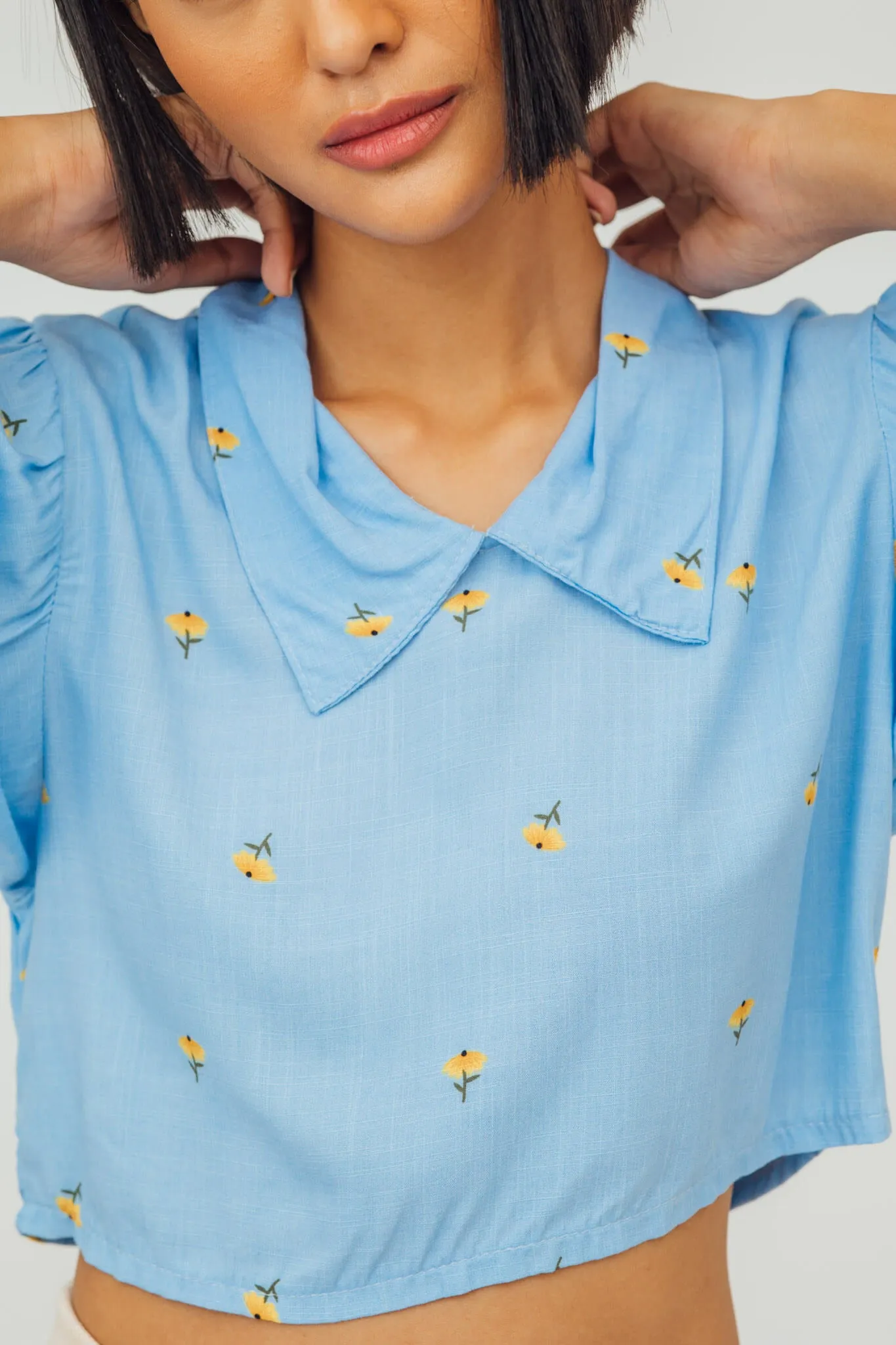 Say Collared Linen Top