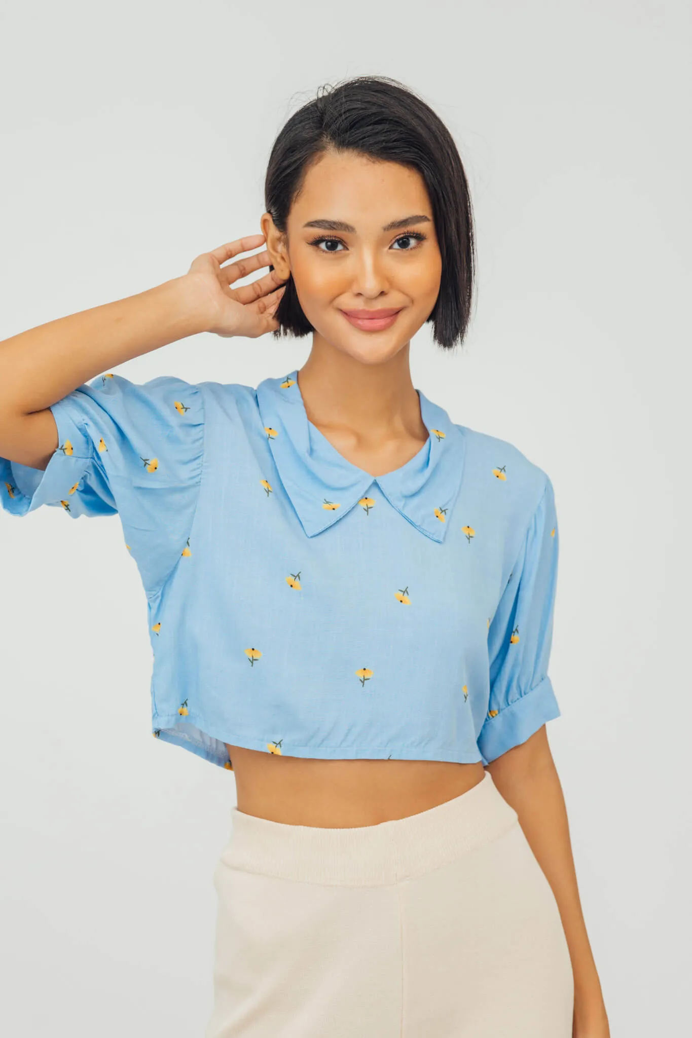 Say Collared Linen Top