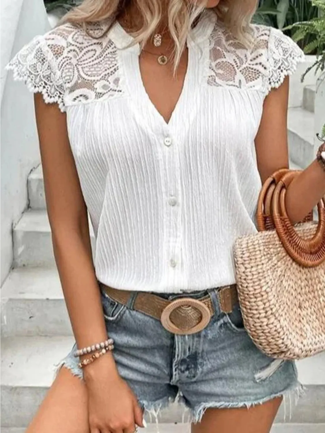 TEEK - White Lace Shoulder Notched Cap Sleeve Blouse