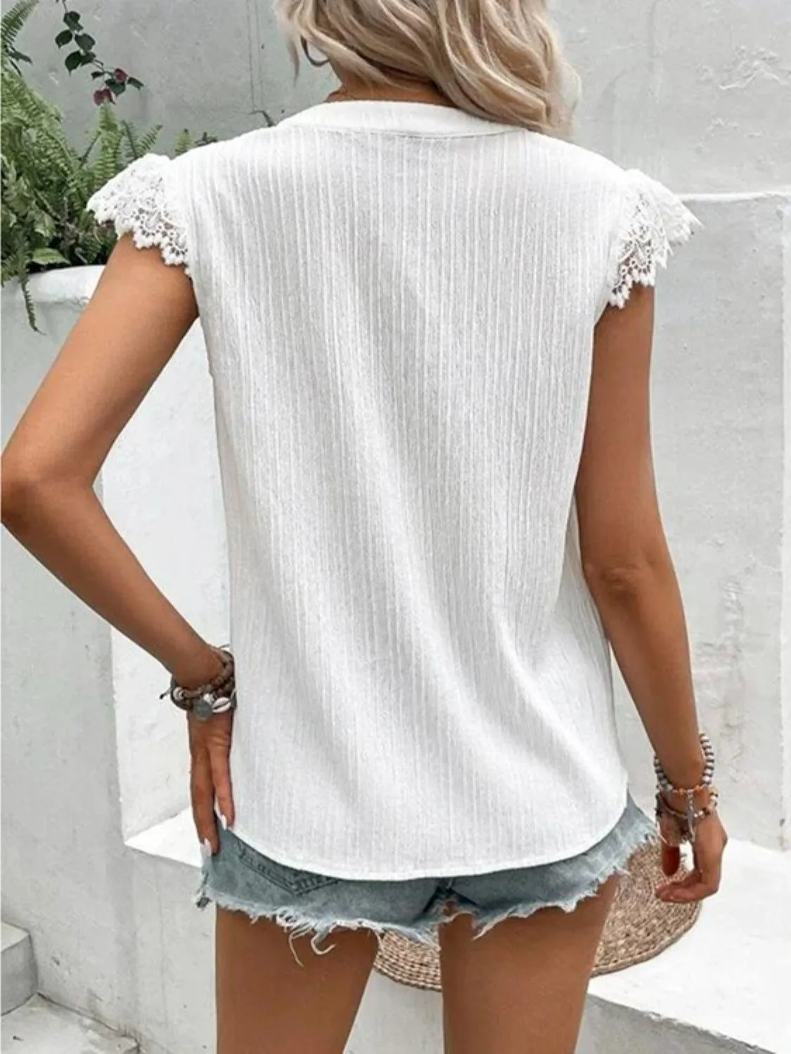 TEEK - White Lace Shoulder Notched Cap Sleeve Blouse