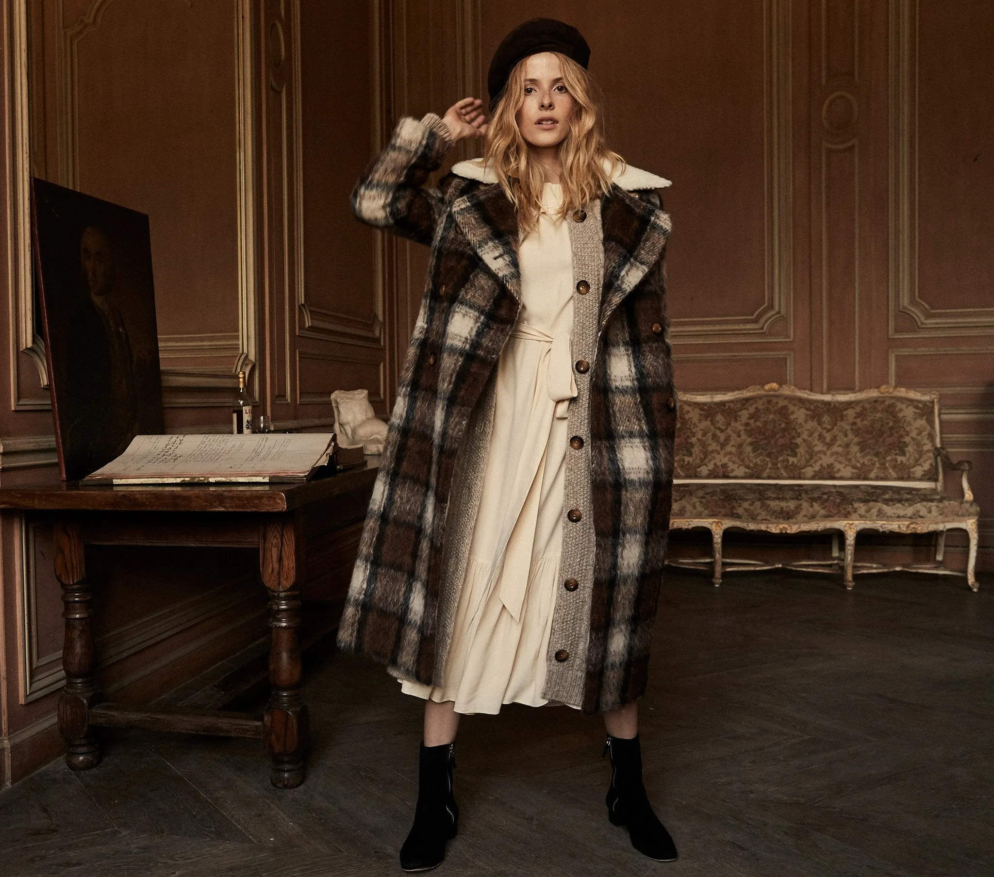 THALIA COAT -- DARK BROWN